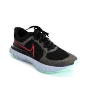 Nike React Infinity Running Shoes.Size 11.5 in excellent condition.